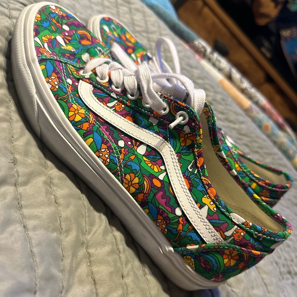 Shroom Vans
